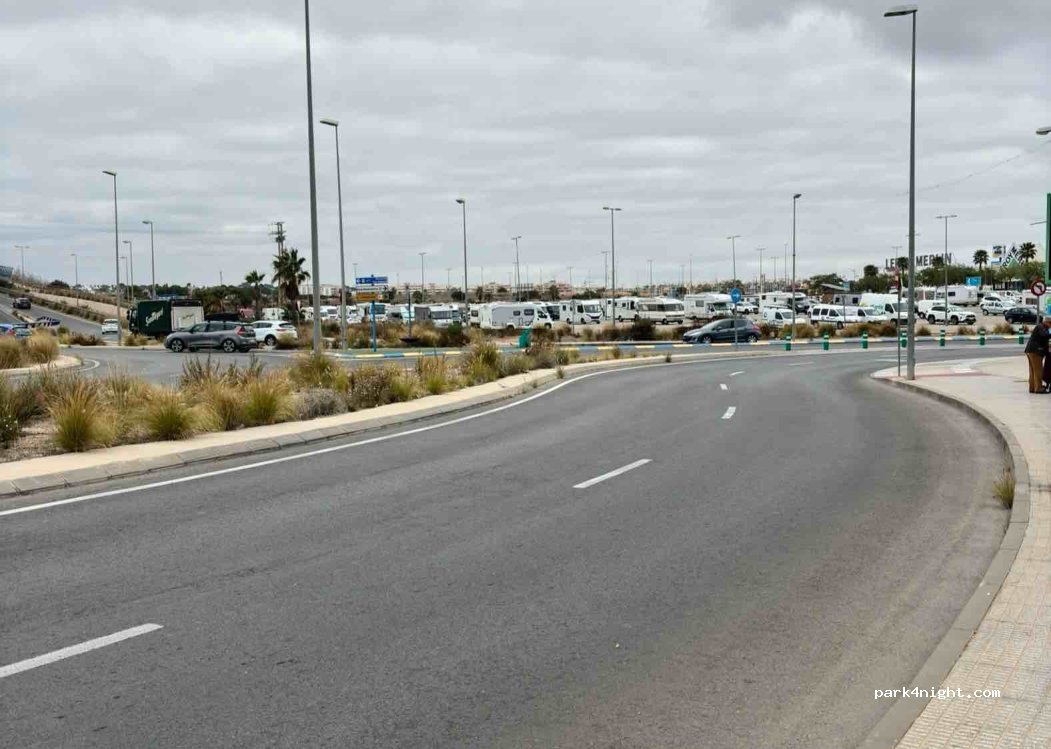(03189) Orihuela - Carretera de Villamartín — foto 3