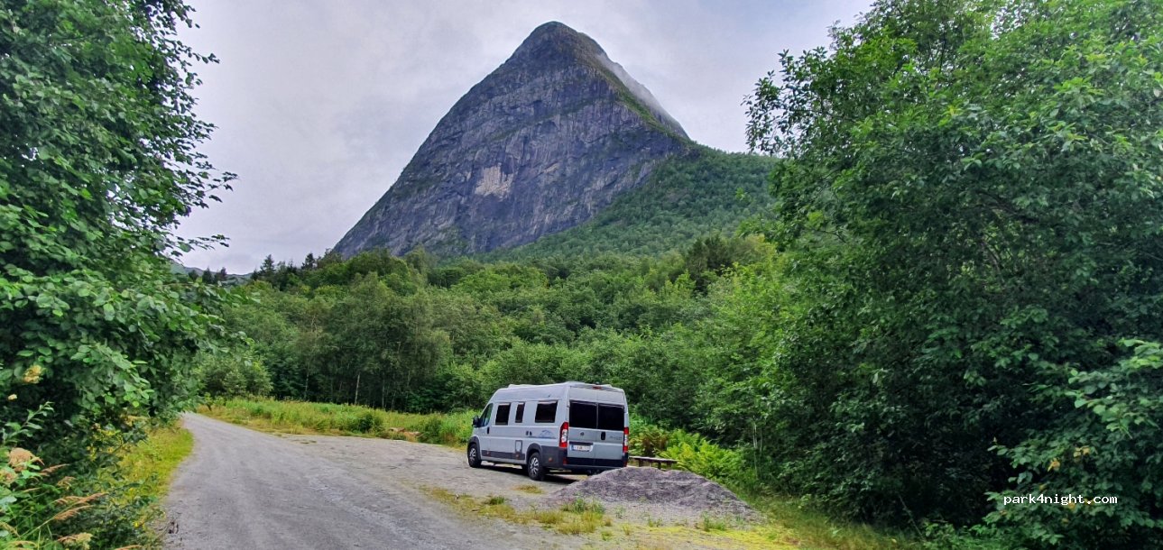 (6391) Tresfjord - 522 Øvstedalsvegen — foto 3