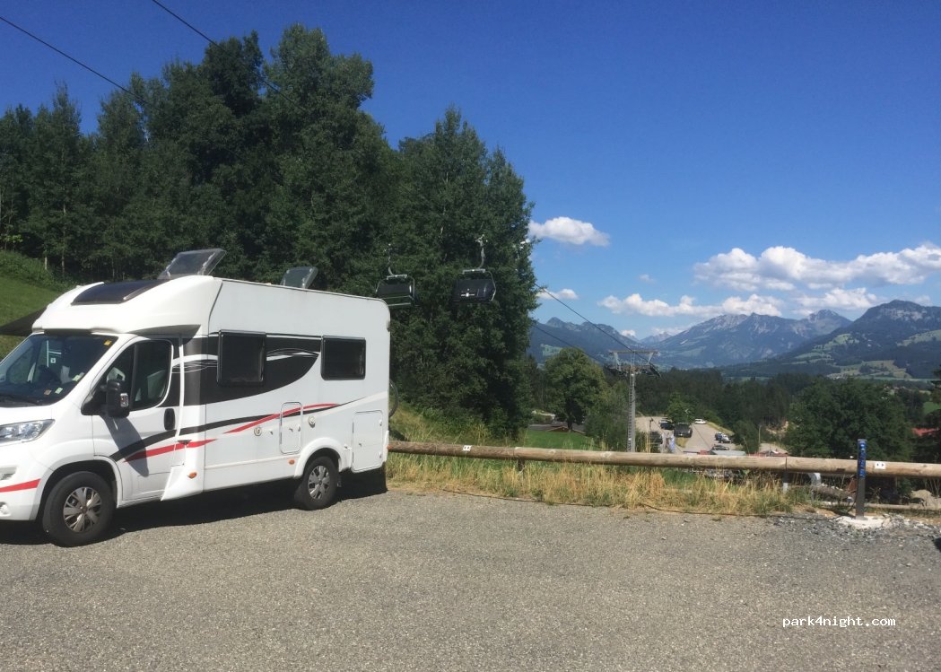 Wohnmobilstellplatz Bergbahn Ofterschwang — foto 2
