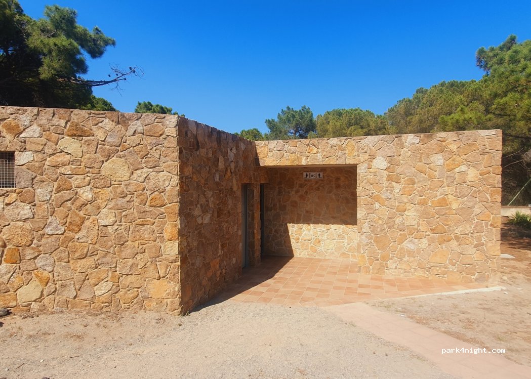 (17256) Girona - 72 Carrer del Golf — foto