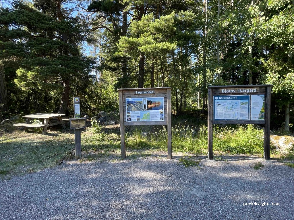 (819 64) Fågelsundet - Unnamed Road — foto 2