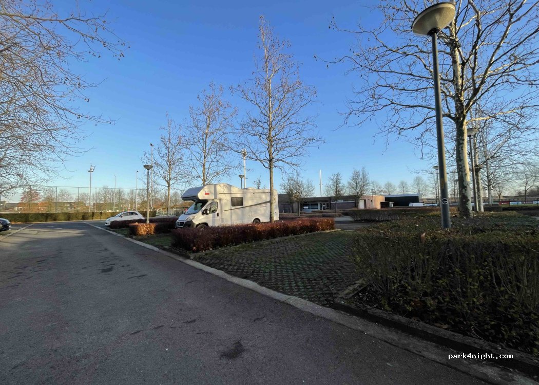 (2070) Zwijndrecht - 84 Richard Orlentstraat — foto 2