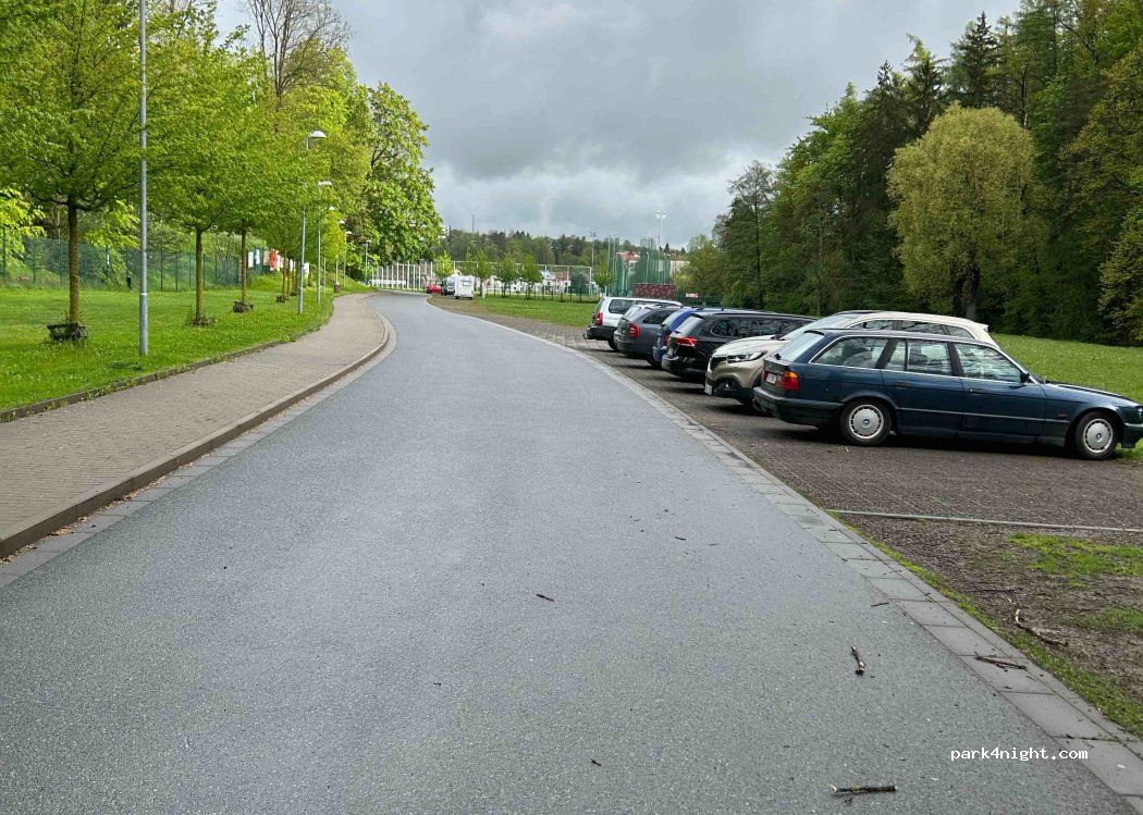 (586 01) Jihlava - 16 Březinovy sady — foto 2