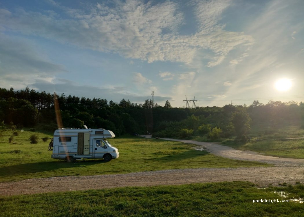 (5782) Karlukovo - Unnamed Road — foto 3