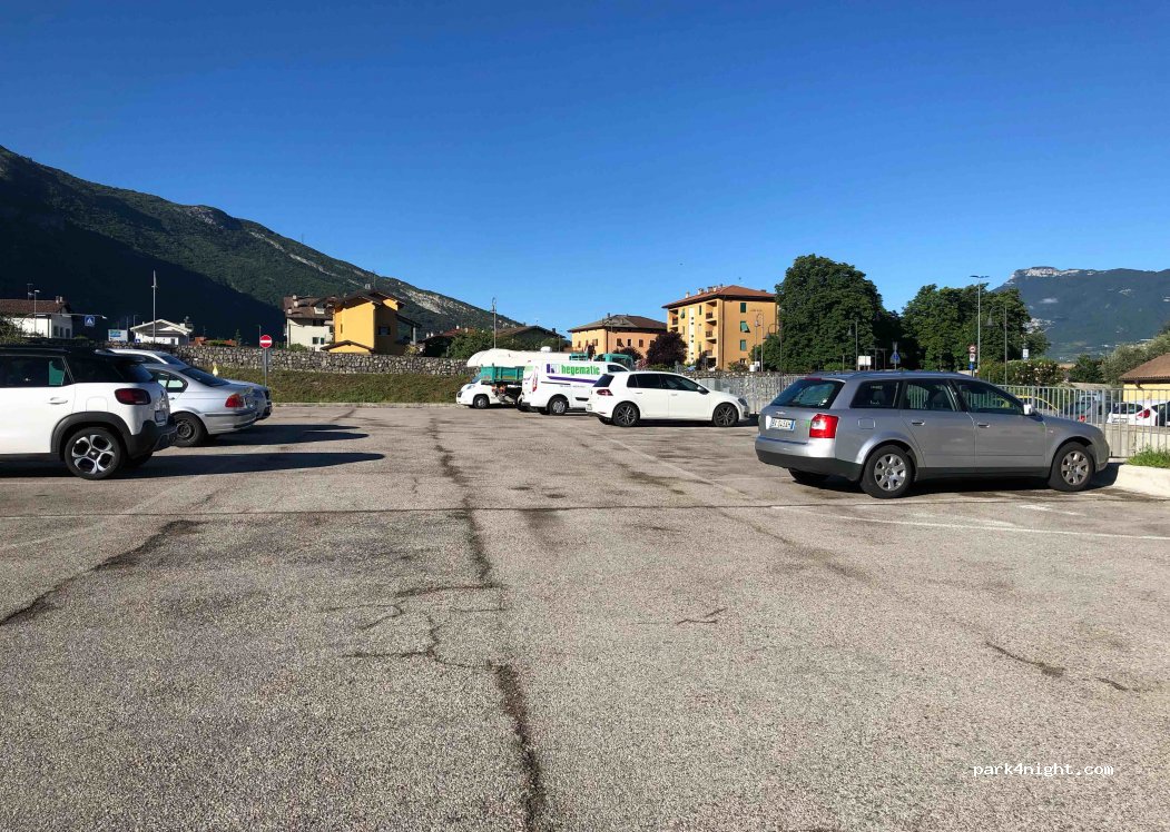 (38060) Calliano - Via III Novembre — foto