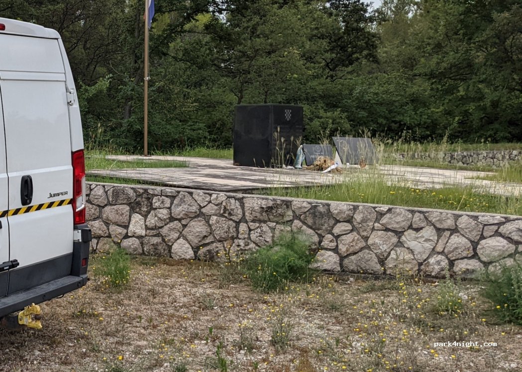 (23242) Posedarje - Jadranska Magistrala — foto
