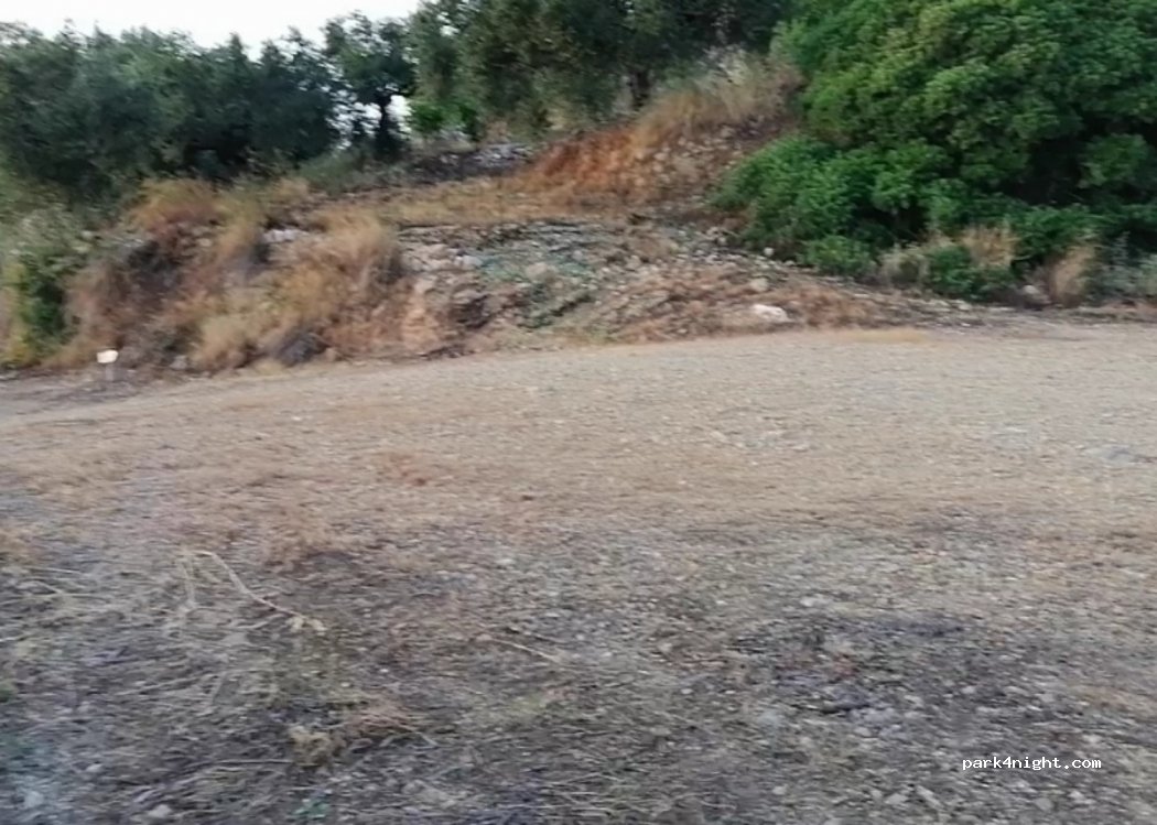 (241 00) Kalamata - Unnamed Road — foto 2