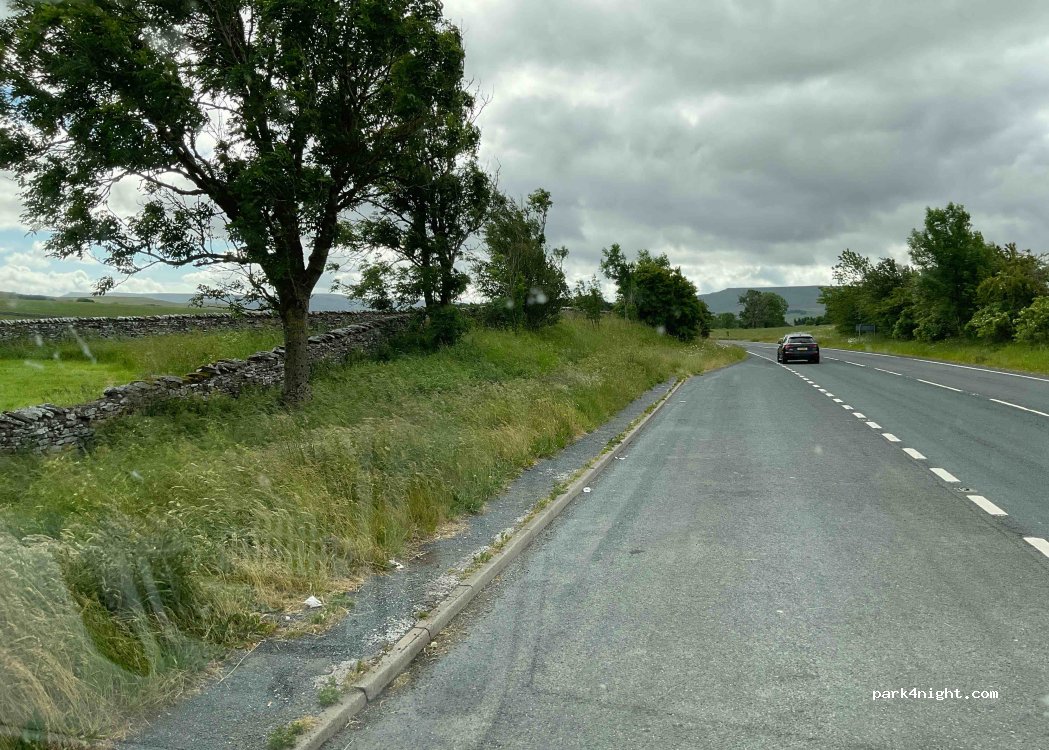 (CA17 4LW) Kirkby Stephen - Fell Road — foto