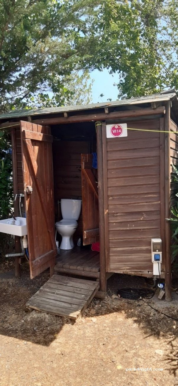Camping Les Champs Blancs — foto 2