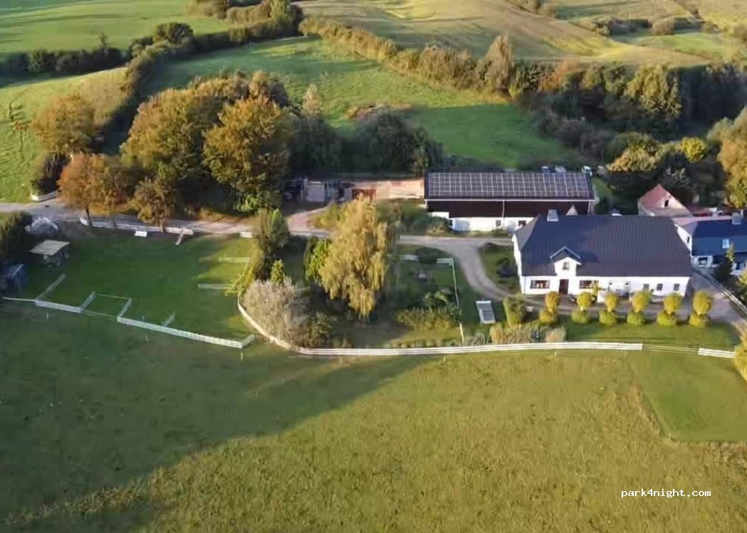 (24864) Brodersby-Goltoft - 5 Burger Weg — foto