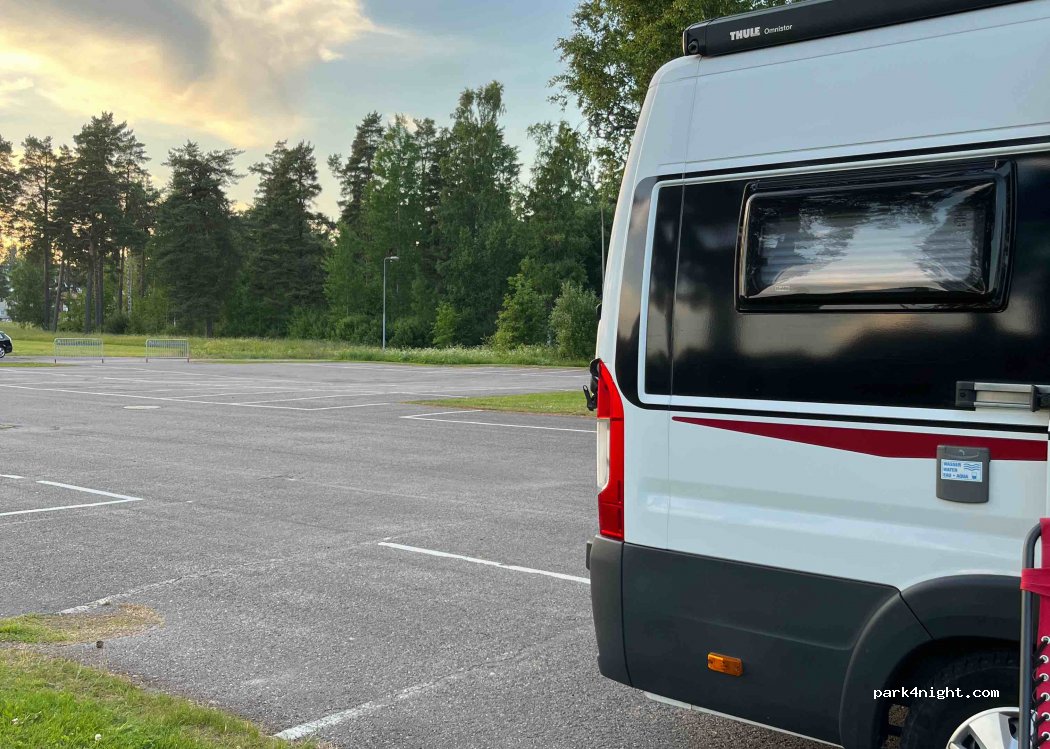 (693 31) Degerfors - 7 Herrgårdsgatan — foto