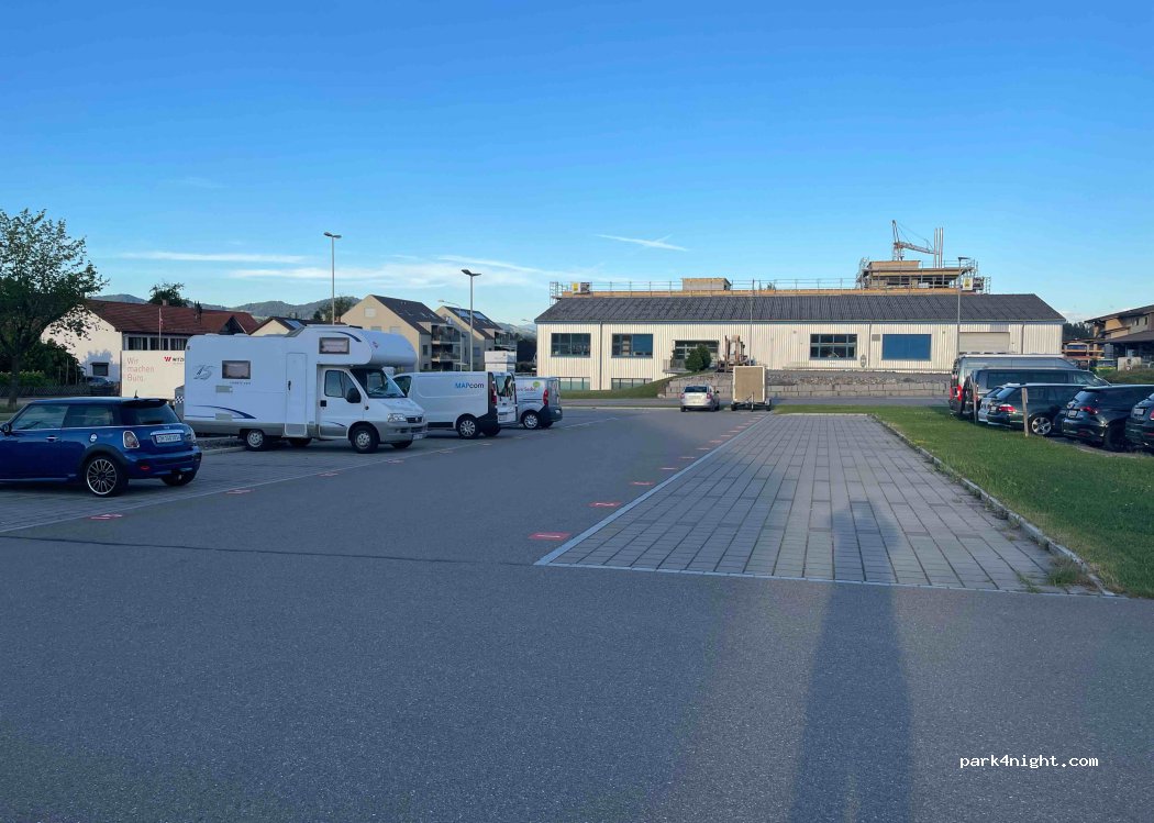 (8627) Grüningen - 24 Esslingerstrasse — foto 2