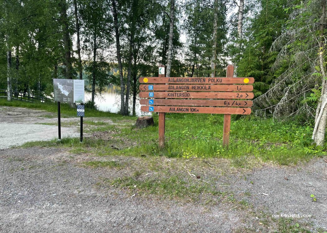 (13220) Hämeenlinna - 69 Linnanen — foto