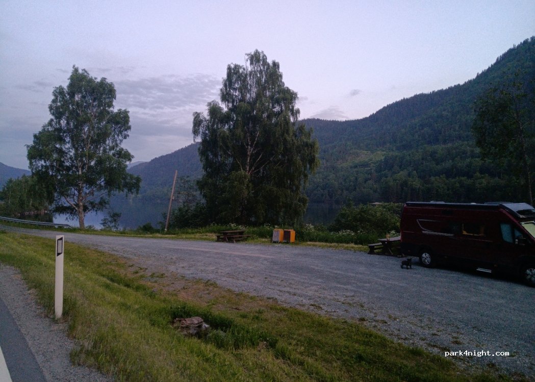 (3629) Rødberg - 1 Primær Fylkesveg 40 — foto