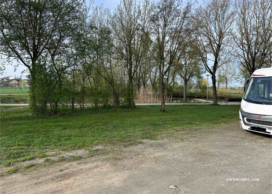 (84088) Neufahrn in Niederbayern - 9 Laaberstraße — foto 2