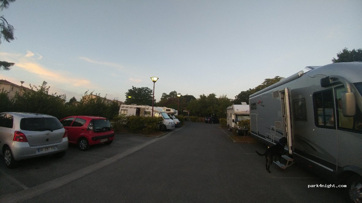 (33670) Créon - 62 Boulevard Victor Hugo — foto