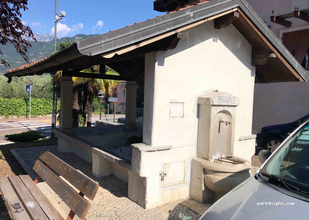 (38062) Arco - 8 Piazza Trento — foto 2