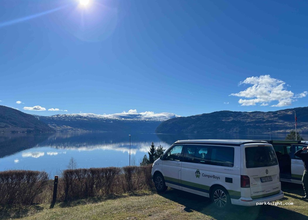 Innvik Fjordcamp AS — foto 4