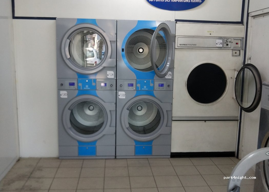 (35400) Saint-Malo - 25 Boulevard de la Tour d'Auvergne — foto 3
