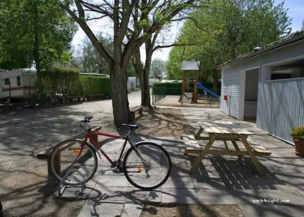 Camping - Ile de Ré - Les Acacias — foto