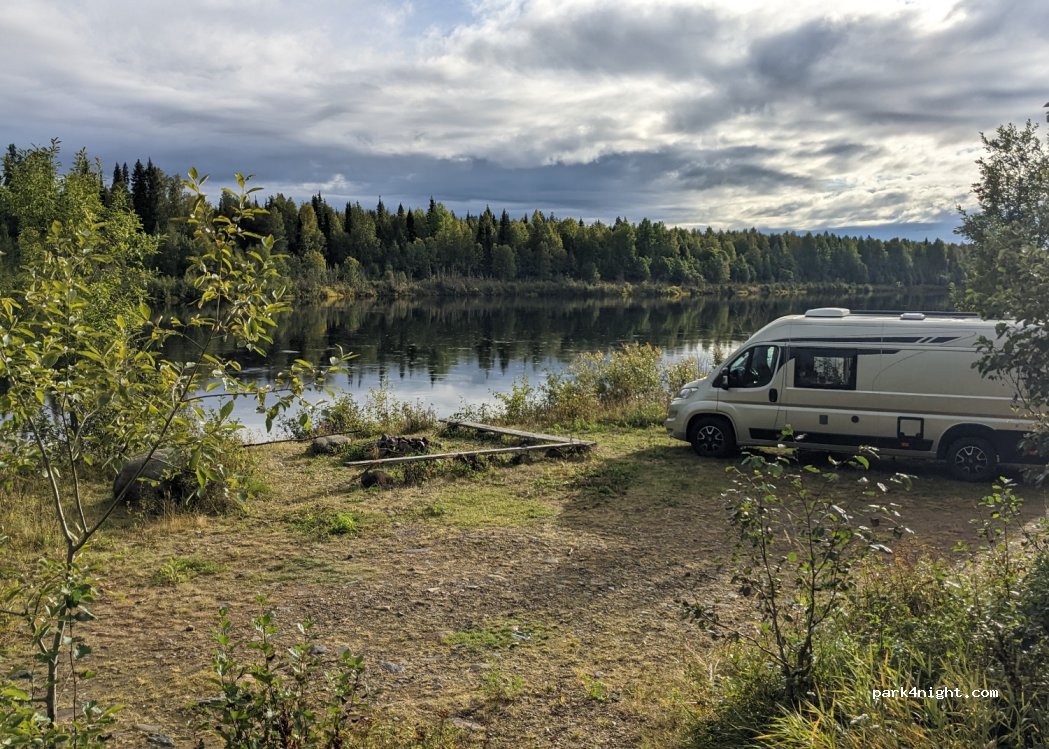 (99550) Mäkelä - — foto