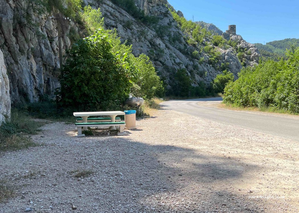 (21310) Borak - Unnamed Road — foto