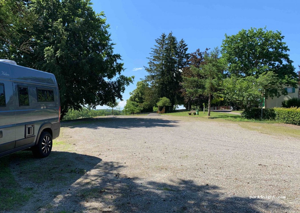 (88361) Altshausen - 10 Ragenreuter Weg — foto
