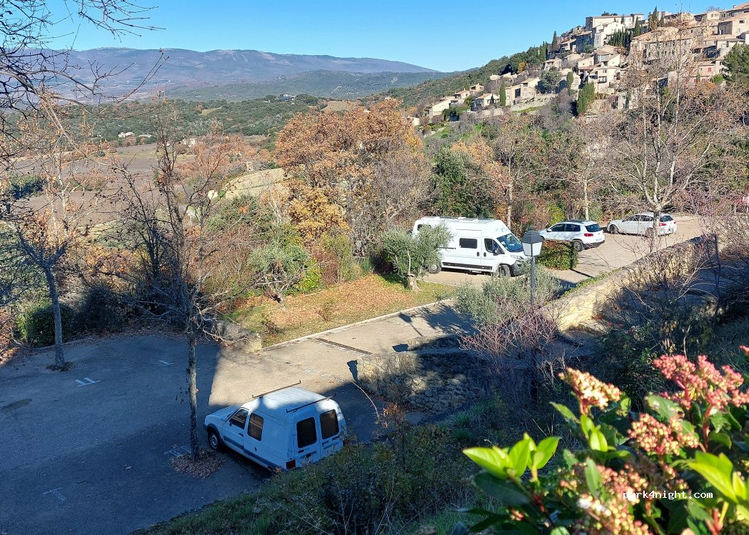 (04700) Lurs - Le Village — foto 4