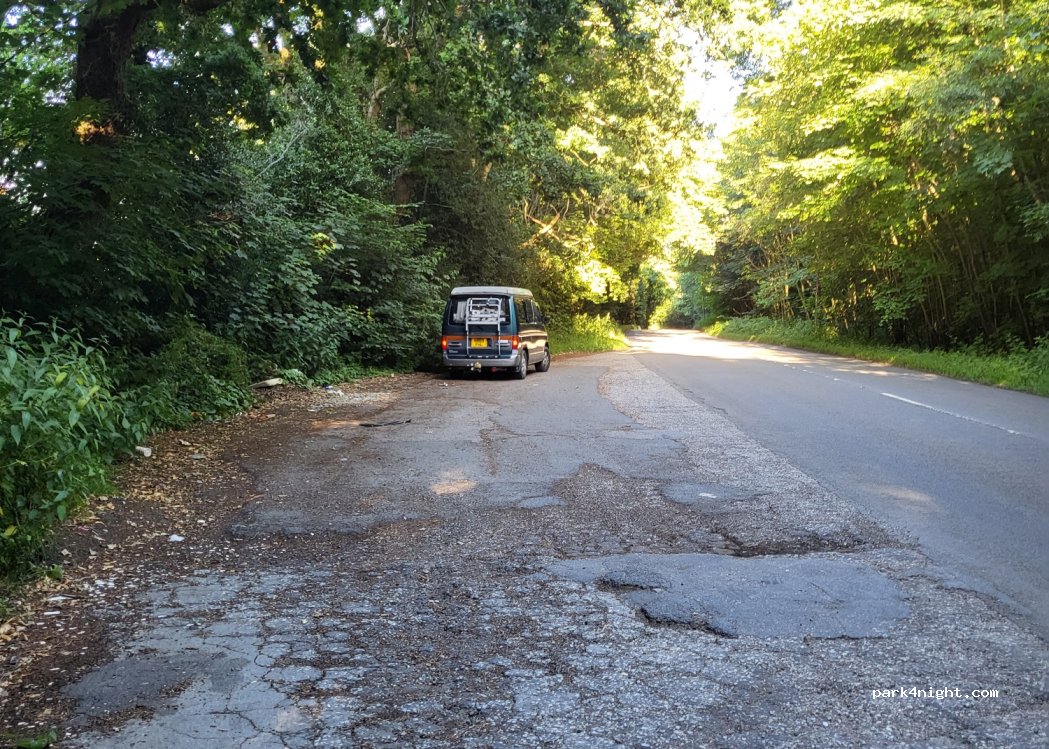 (TN31 6EX) Broad Oak - — foto
