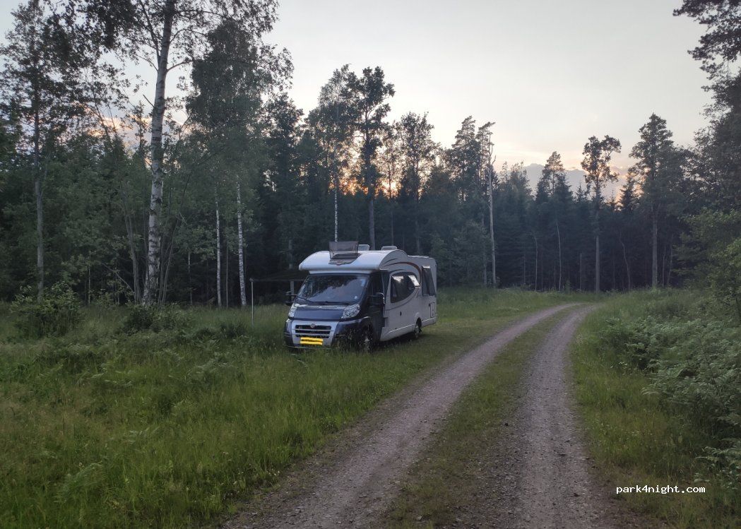 (591 96) Motala - Unnamed Road — foto