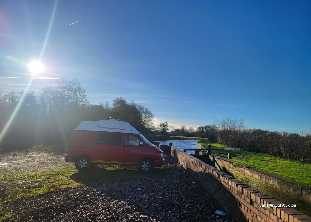 (ST19 5PX) Penkridge - Gailey Lea Lane/M6 — foto 5