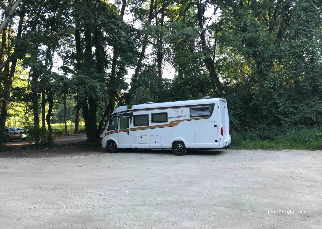 (2890) Tata - 1 Nyírfa utca — foto 3