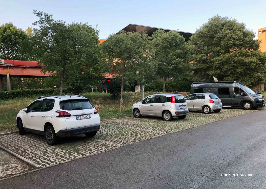 (06127) Perugia - Strada Statale 75bis del Trasimeno — foto