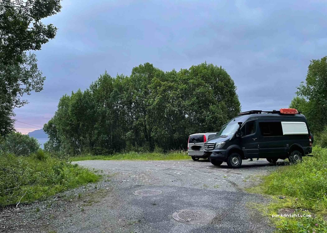 (6633) Gjemnes - Unnamed Road — foto 4