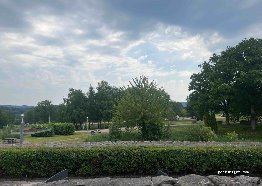 (311 67) Slöinge - Unnamed Road — foto