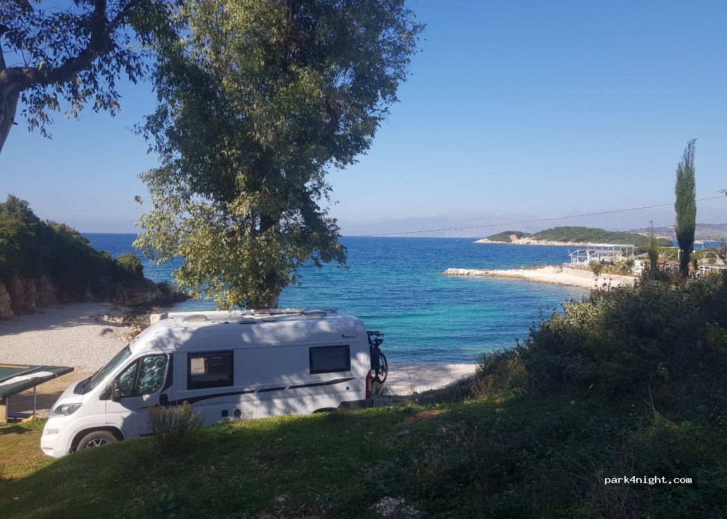 (QX9R+79W) Ksamil - Unnamed Road — foto 3