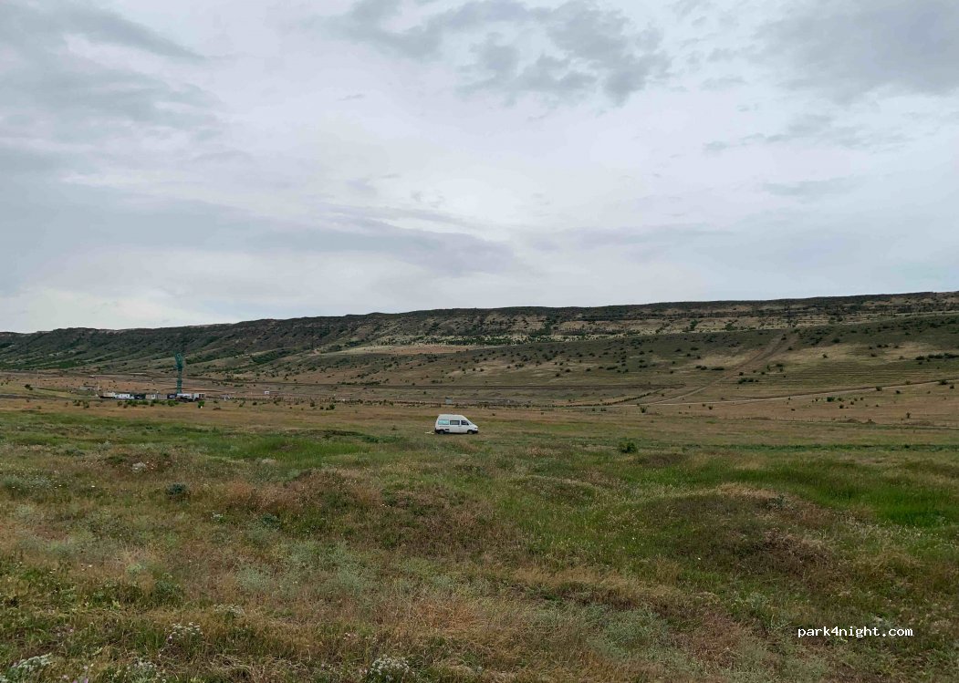 (0186) Tbilisi - Unnamed Road — foto