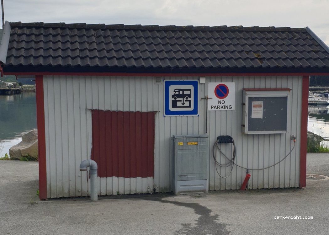 (6700) Vågsvåg - Oppedalsvegen — foto