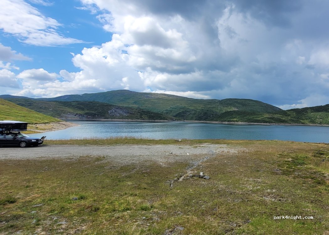 (6893) Vik i Sogn - Unnamed Road — foto 3