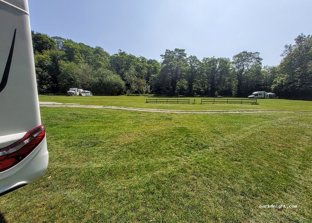 Holme Valley Camping & Caravan Park — foto 4