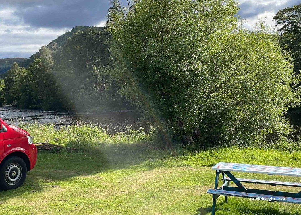 Riverside Chalets and Caravan Park — foto