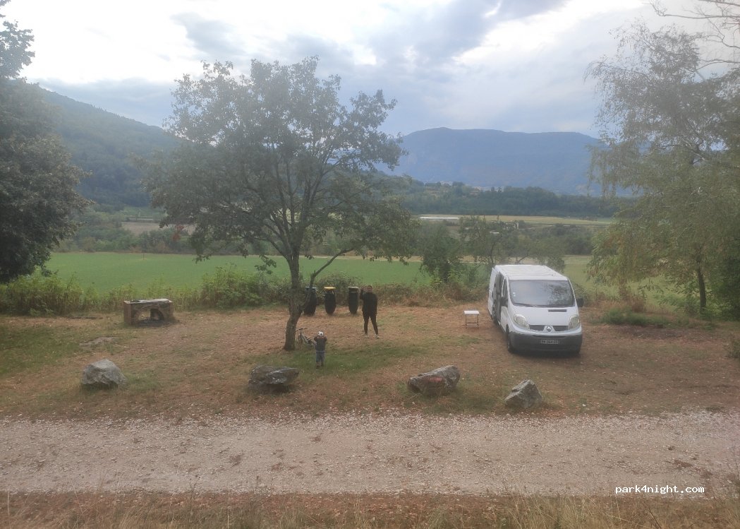 (26190) Saint-Laurent-en-Royans - Les Chaux — foto 3