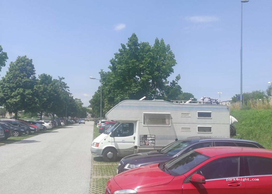 (8200) Gleisdorf - 74 Mühlgasse — foto