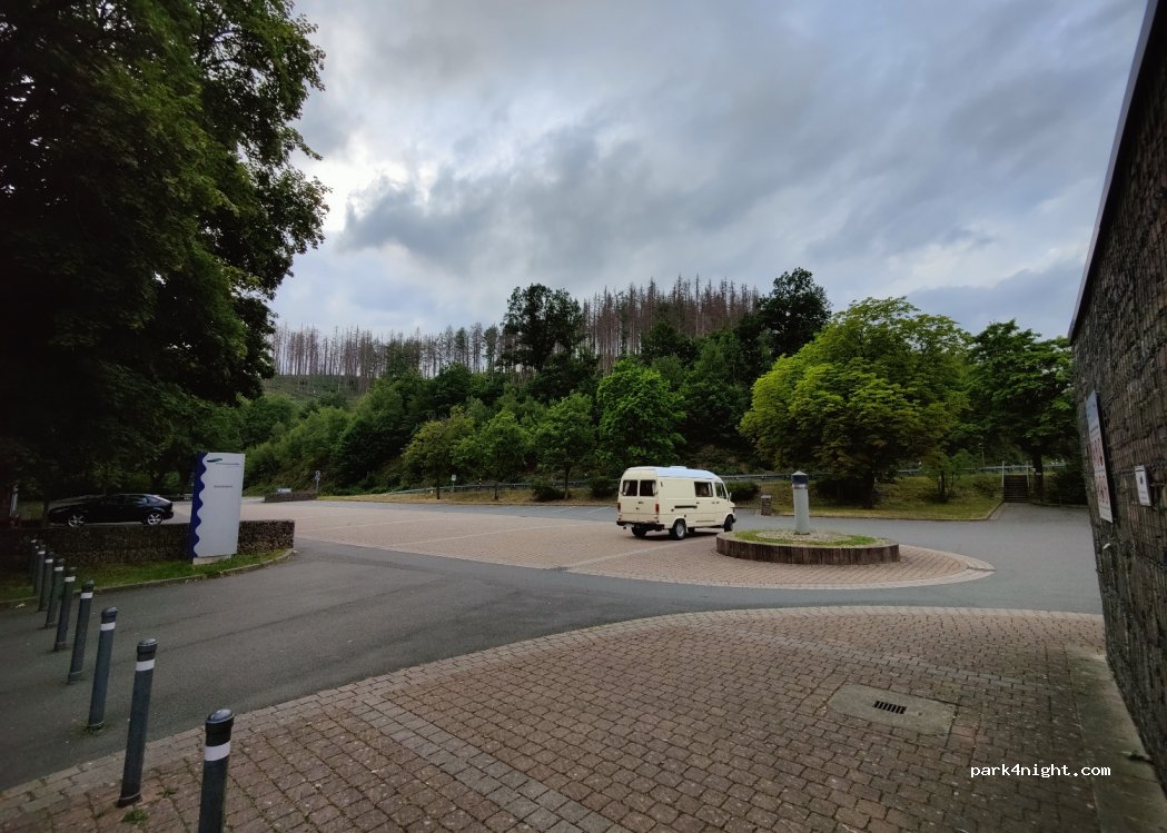 (37447) Osterode am Harz - Unnamed road — foto
