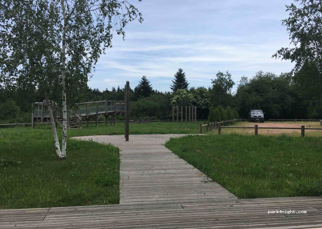 (42111) La Valla-sur-Rochefort - D110 — foto 2