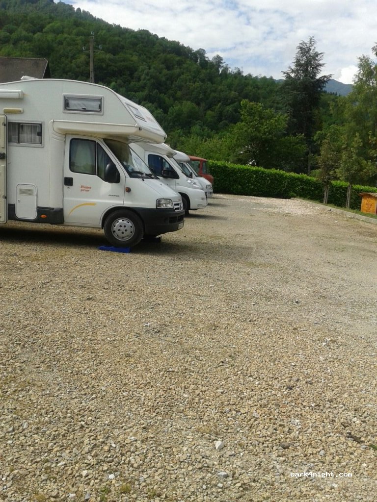 (09140) Seix - Fromagerie le Rogallais Chemin — foto 2