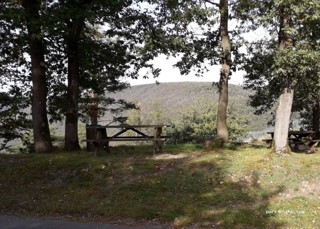 (08500) Revin - Unnamed Road — foto 3