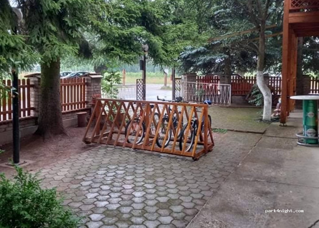 (R76R+98R) Hrasnica - Unnamed road — foto 2