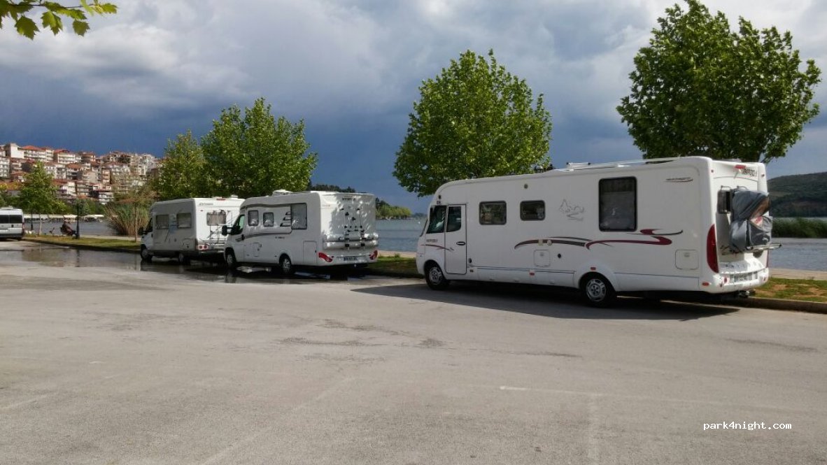 (521 00) Kastoria - 12 Leoforos Kiknon — foto