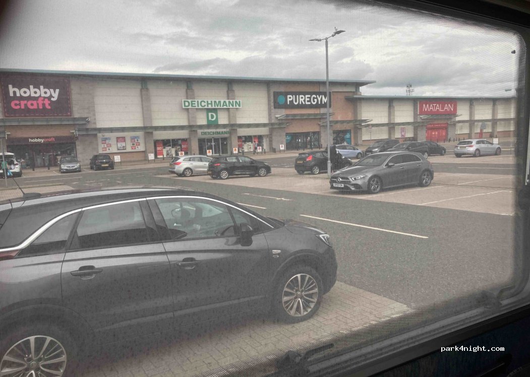 (IV2 3TW) Inverness - Unnamed road — foto